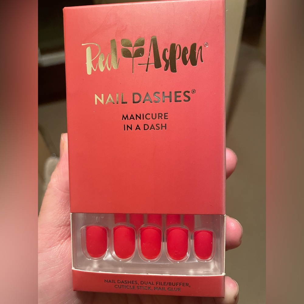 Red Aspen Nail Dashes - Vibrant Red Press-On Nails